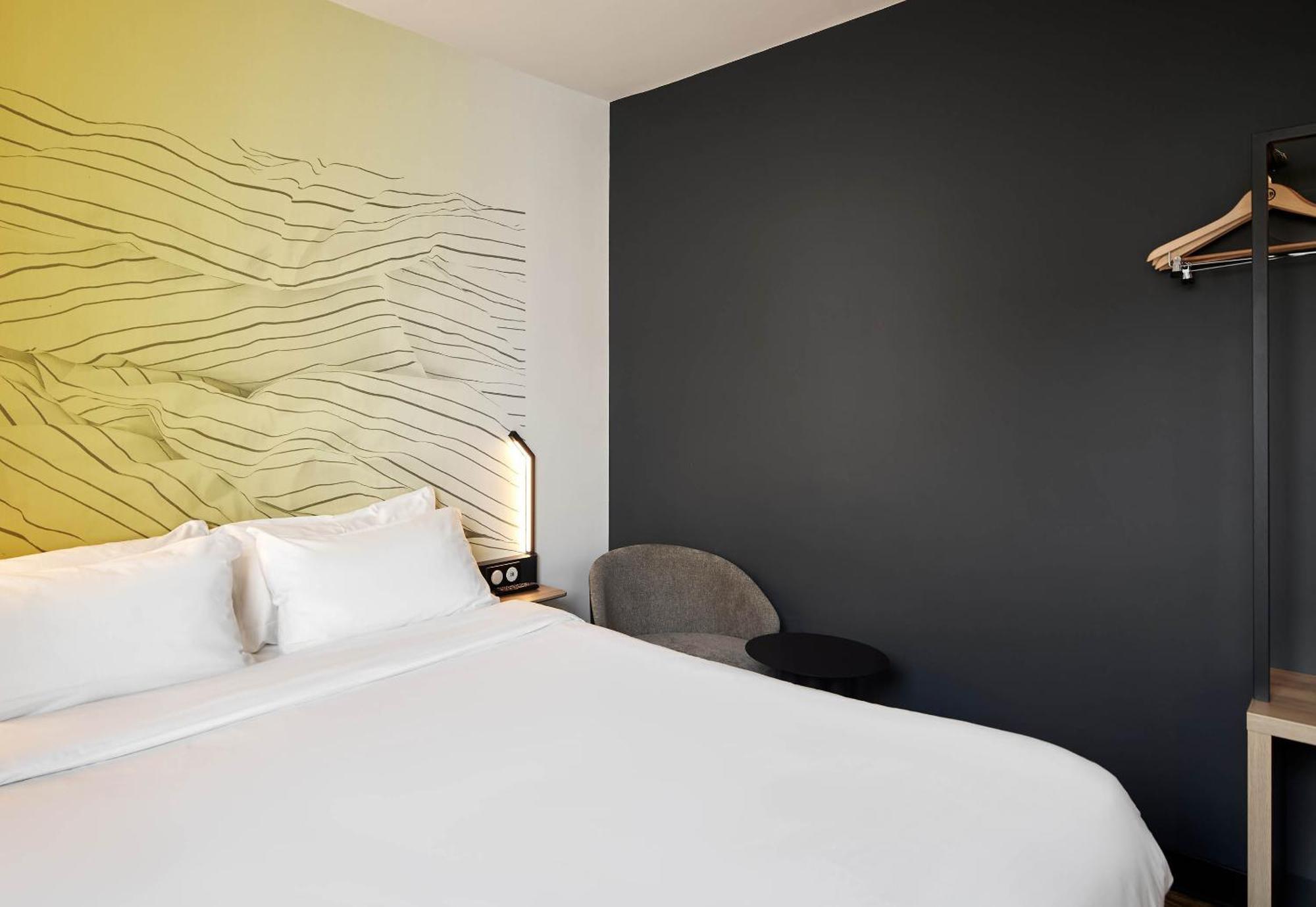 B&B Hotel Bois D'Arcy Saint Quentin En Yvelines ภายนอก รูปภาพ