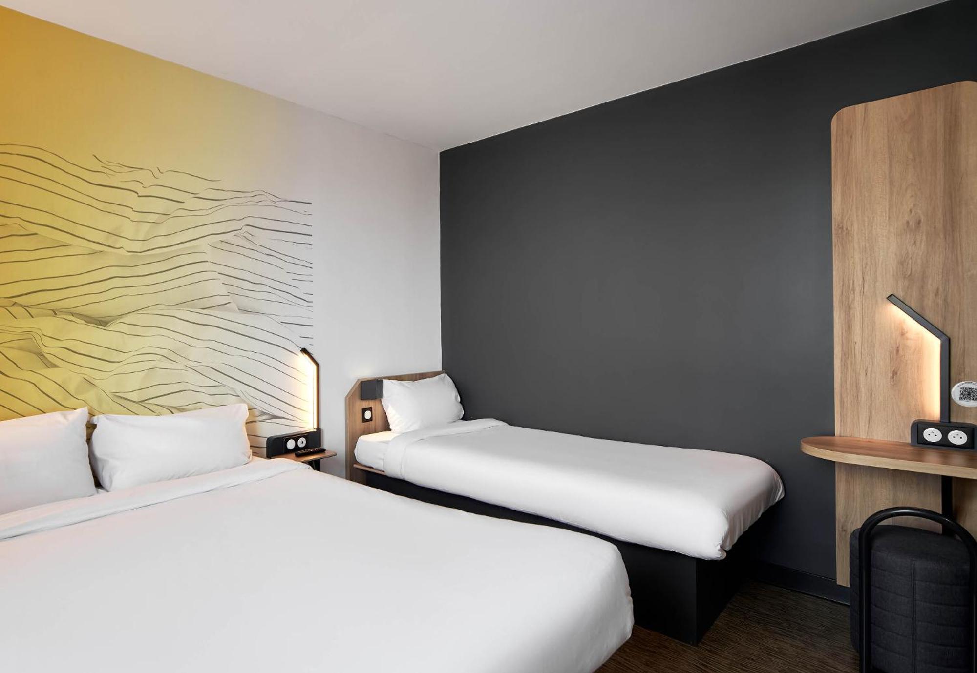 B&B Hotel Bois D'Arcy Saint Quentin En Yvelines ภายนอก รูปภาพ